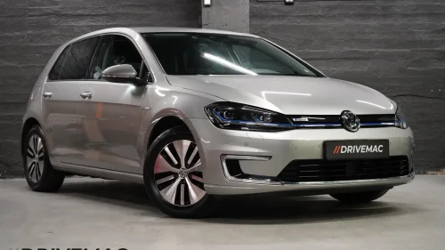 VOLKSWAGEN GOLF Norsk bil/En eier/keyless/Virtual Cockpit/ACC/LED+