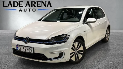 VOLKSWAGEN GOLF e-Golf ADAPTIVE CRUISE / SKINN / NAVI / DAB / ISOFIX