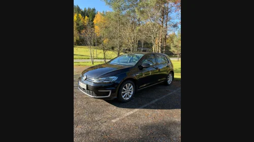 VOLKSWAGEN GOLF E-Golf