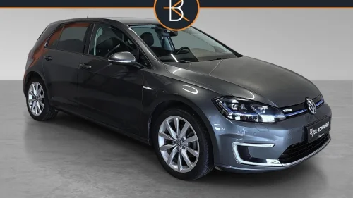 VOLKSWAGEN GOLF | DynAudio | Cruise | Keyless | Ny EU | Full historikk