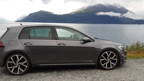 VOLKSWAGEN GOLF e-Golf