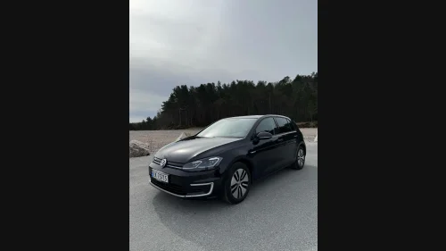 VOLKSWAGEN GOLF E-golf