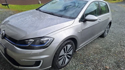 VOLKSWAGEN GOLF E-GOLF 100KW