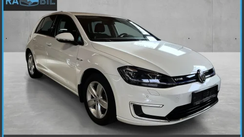 VOLKSWAGEN GOLF NY EU-NY SERVICE-NYE DEKK-300 KM REKKEVIDDE