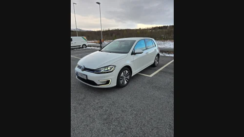 VOLKSWAGEN GOLF E-golf