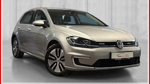 VOLKSWAGEN GOLF Varmepumpe/Kam/PDC/LED/ACC/Navi/APP/12mnd Garanti!