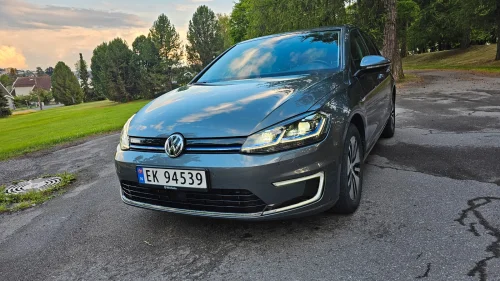 VOLKSWAGEN GOLF Lav kilometer Service