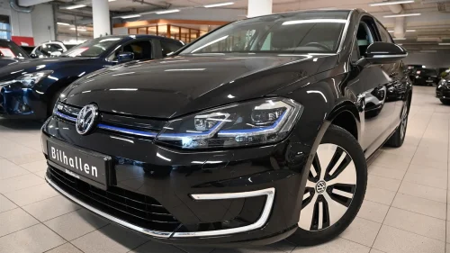 VOLKSWAGEN GOLF Elektrisk Exclusive m/Skinn/Kamera/Dynaudio++