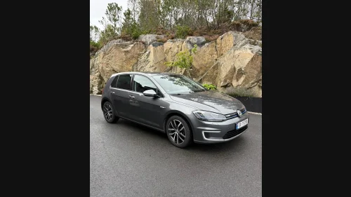 VOLKSWAGEN GOLF Topputstyrt - EU til 12.01.28