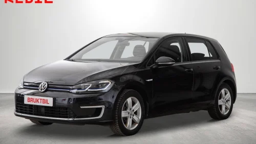 VOLKSWAGEN GOLF Exclusive Skinn/Active info/ACC/DAB/Navi/Carplay/R.kam