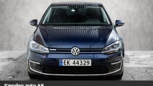 VOLKSWAGEN GOLF E-golf utstyrsbombe! 300km/rekkevidde