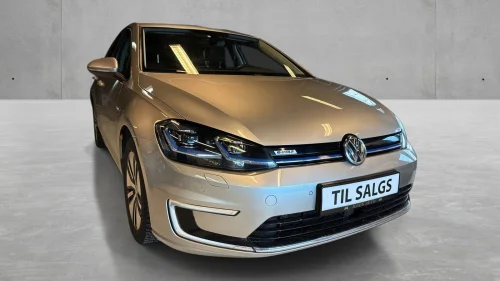 VOLKSWAGEN GOLF Eu Ok 2027/S/VDekk/ACC/