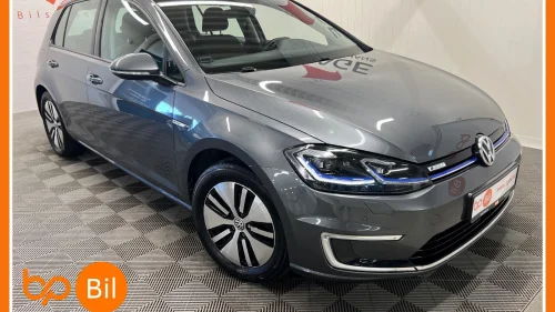 VOLKSWAGEN GOLF E-GOLF* ACC* KAMERA* PDC* KEYLESS*
