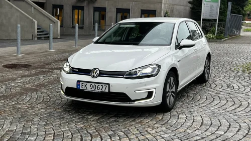 VOLKSWAGEN GOLF E-GOLF 0KW