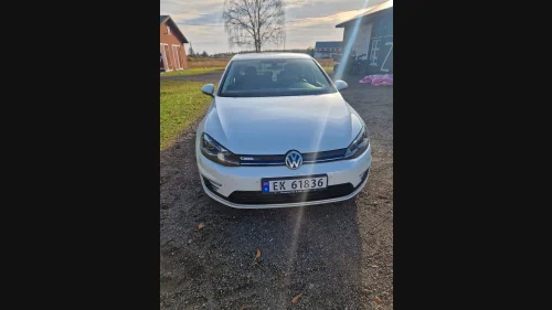 VOLKSWAGEN GOLF Highline
