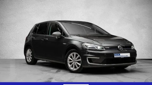 VOLKSWAGEN GOLF ACC / Kamera / Norsk / V.Pumpe / Navi +