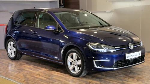 VOLKSWAGEN GOLF 300km/ActiveInfo/Skinn/BLIS/ACC/Keyless/R.kam/CarPlay++