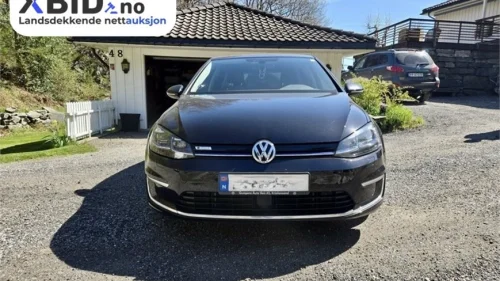 VOLKSWAGEN GOLF Eu ok 04.12.2026,114020 Km/ Rekkevidde 300km