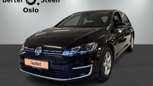 VOLKSWAGEN GOLF Elektrisk | DYNAUDI | ActiveInfo | ACC | Keyless |