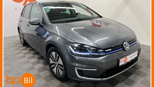 VOLKSWAGEN GOLF E-GOLF* 300KM* ACC* KAMERA* PDC* KEYLESS*