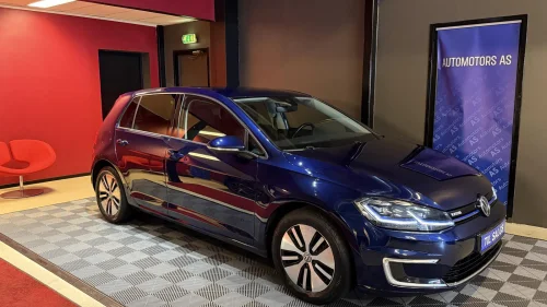 VOLKSWAGEN GOLF 12 GARANTI /ACC/R.KAMERA/ DAB+/NY EU-2027