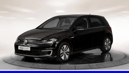 VOLKSWAGEN GOLF 136hk - P.Sens, ACC, Navi