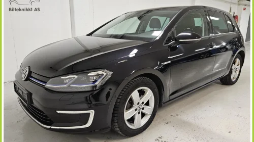 VOLKSWAGEN GOLF Exclusive |Skinn| Activ Info| Norsk|R.Kamera|ACC