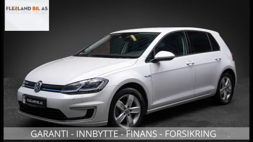 VOLKSWAGEN GOLF 300KM-EXCLUSIVE/ACC/ACTIVEINFO/SKINN/KAMERA/NORSK BIL++