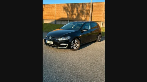 VOLKSWAGEN GOLF e-golf