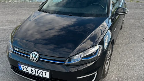 VOLKSWAGEN GOLF E-golf