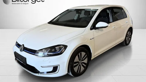 VOLKSWAGEN GOLF 300km Navi Kamera LED Carplay Keyless EU2028++
