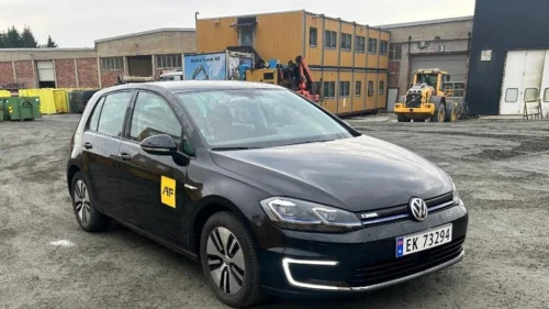 VOLKSWAGEN GOLF E-GOLF 100kw