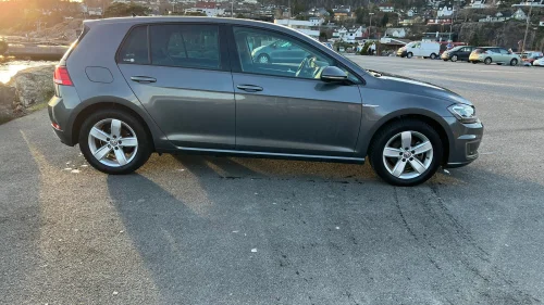 VOLKSWAGEN GOLF E-GOLF eklusive, norsk, skinn, varmepumpe