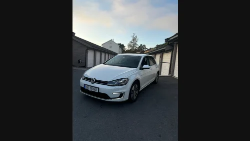 VOLKSWAGEN GOLF 136hk