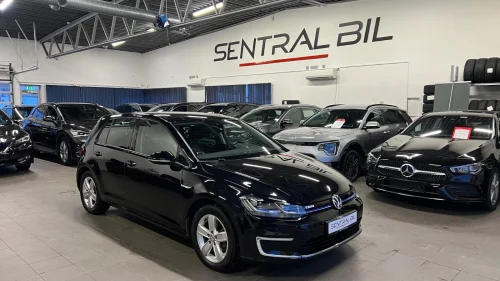 VOLKSWAGEN GOLF E-GOLF/EXCLUSIVE/SKINN/KAMERA/KEYLESS/ACC/NORSK/1EIER++