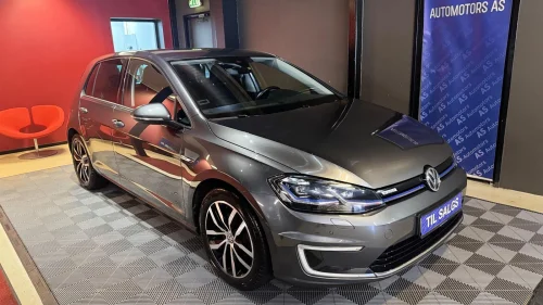 VOLKSWAGEN GOLF 12 GARANTI / ACTIVE-INFO/SKINN/ACC/R.KAMERA/DAB+