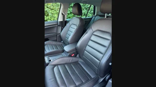 VOLKSWAGEN GOLF 300kw