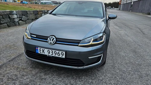 VOLKSWAGEN GOLF E-golf, Exclusive, 36 kWt, Keyless, Dynaudio,  Skinn,