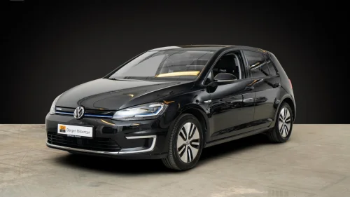 VOLKSWAGEN GOLF E-Golf Skinnseter Ryggekamera DAB+ EU-ok til 2027