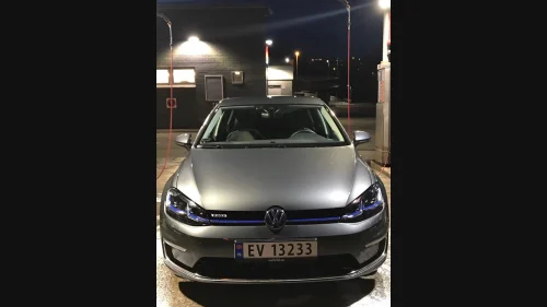 VOLKSWAGEN GOLF Fullspekket eGOLF 300km 100KW