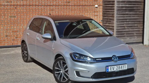 VOLKSWAGEN GOLF E-GOLF 100KW