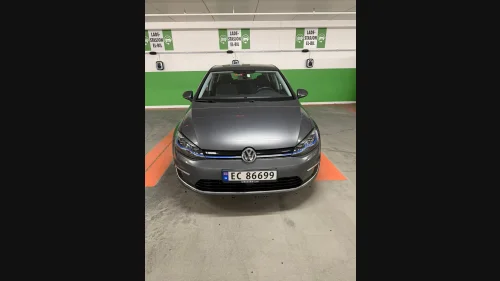VOLKSWAGEN GOLF E-Golf | ACC | Varmepumpe | Nylig service | Lav KM