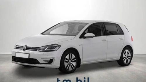 VOLKSWAGEN GOLF 1 eier EU 2028 Actice Info Skinn R.cam