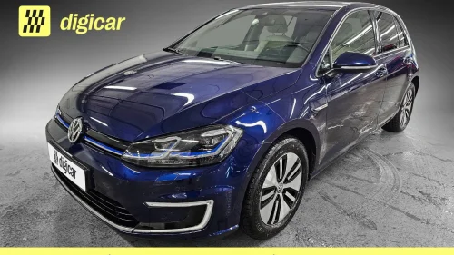 VOLKSWAGEN GOLF Highline / Skinn / ACC / Virtual Cockpit