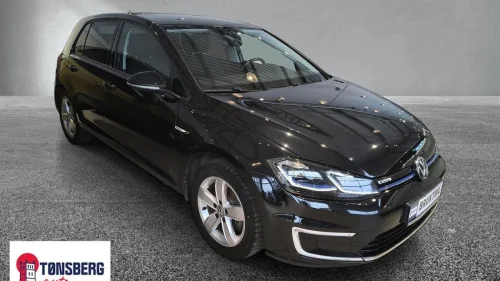 VOLKSWAGEN GOLF Exclusive