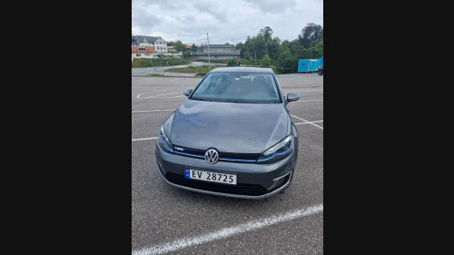 VOLKSWAGEN GOLF E-golf Comfort 136hk