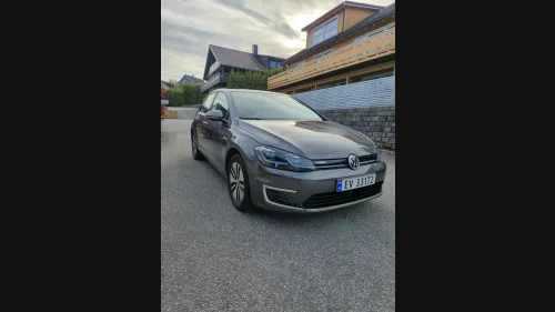 VOLKSWAGEN GOLF E-golf
