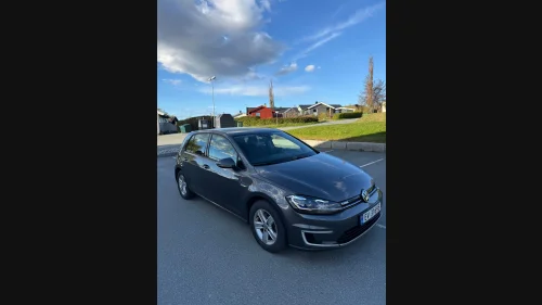VOLKSWAGEN GOLF E-GOLF 136 HK