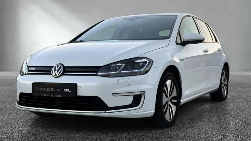 VOLKSWAGEN GOLF 230km WLTP*R.KAM*MY EU*P.SENSOR*kr. 1.195 ,- per mnd!