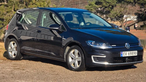 VOLKSWAGEN GOLF E-Golf EU-godkjent 2025